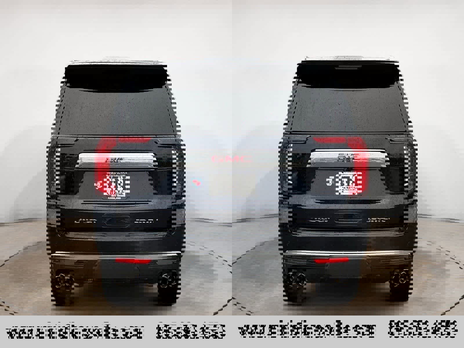 Used 2021 GMC Yukon XL Denali w/ Denali Premium Package image 4