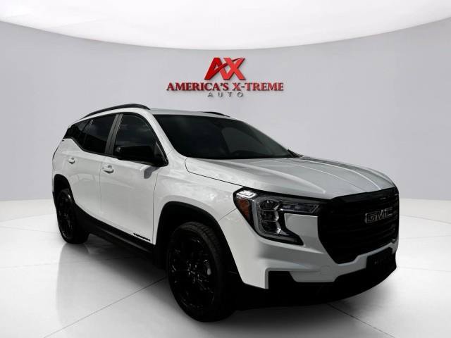 Used 2022 GMC Terrain SLE w/ Driver Convenience Package FWD image 8