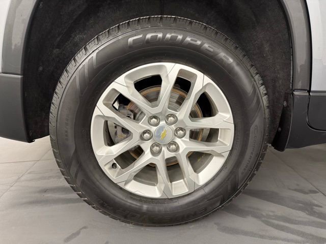 Used 2021 Chevrolet Traverse LT image 10