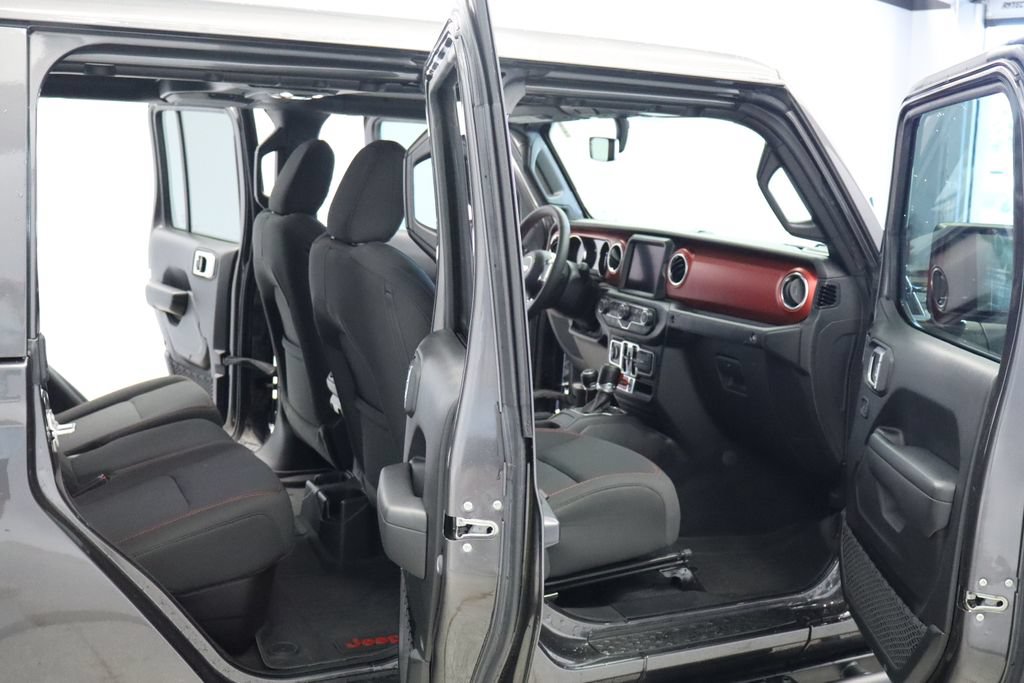 Used 2023 Jeep Gladiator Rubicon w/ Cold Weather Group AWD/4WD image 20