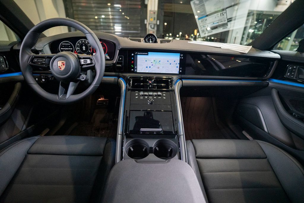 New 2026 Porsche Panamera 4 AWD/4WD image 14