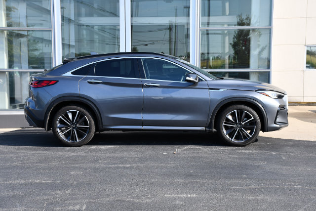 Used 2023 INFINITI QX55 Sensory w/ Lighting Package AWD/4WD image 7