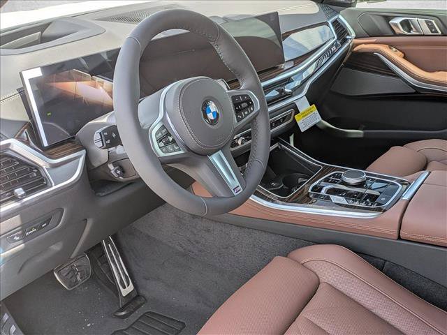 New 2026 BMW X5 xDrive40i w/ M Sport Package AWD/4WD image 3