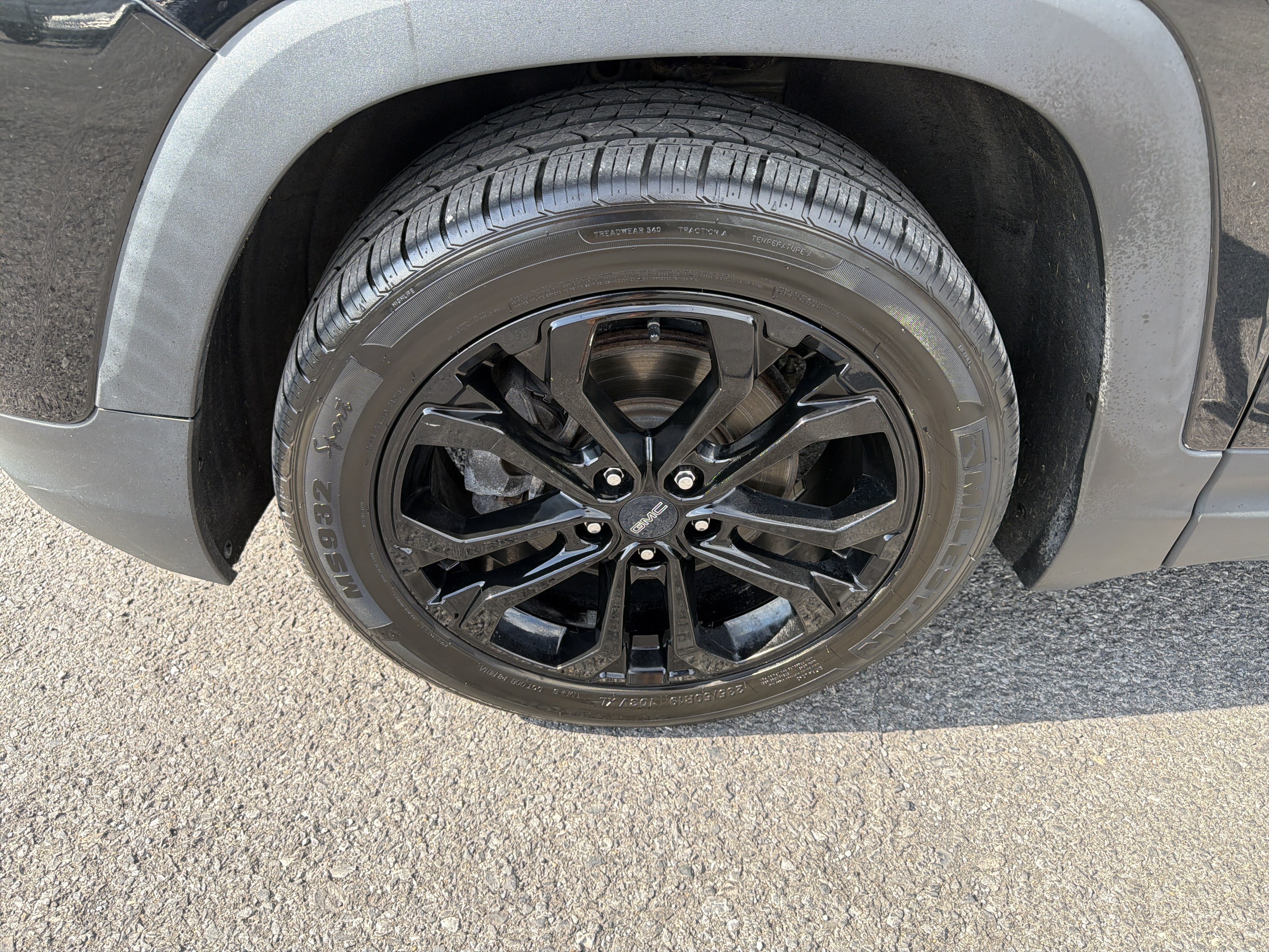 Used 2020 GMC Terrain SLT w/ Preferred Package AWD/4WD image 11