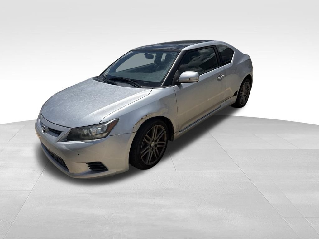 Used 2013 Scion tC FWD image 2