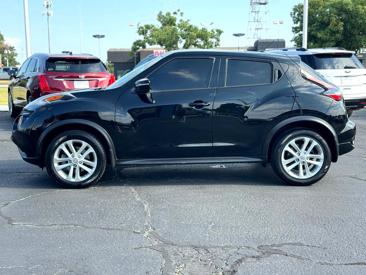 Used 2015 Nissan Juke S image 8