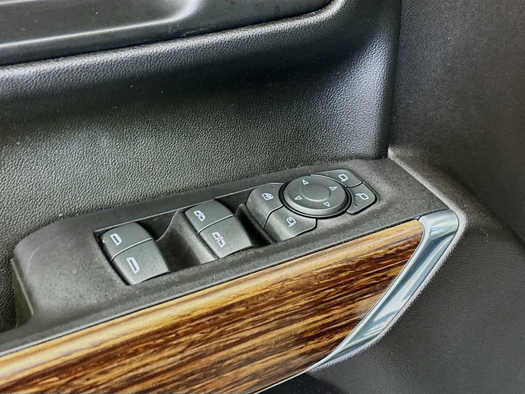 Used 2021 Chevrolet Silverado 1500 High Country image 18