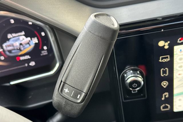 New 2026 GMC Sierra 3500 Denali w/ Denali Reserve Package image 25