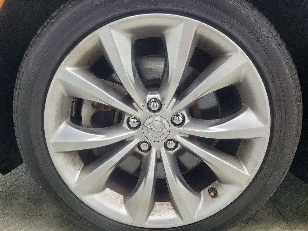 Used 2015 Chrysler 200 S w/ Comfort Group AWD/4WD image 31