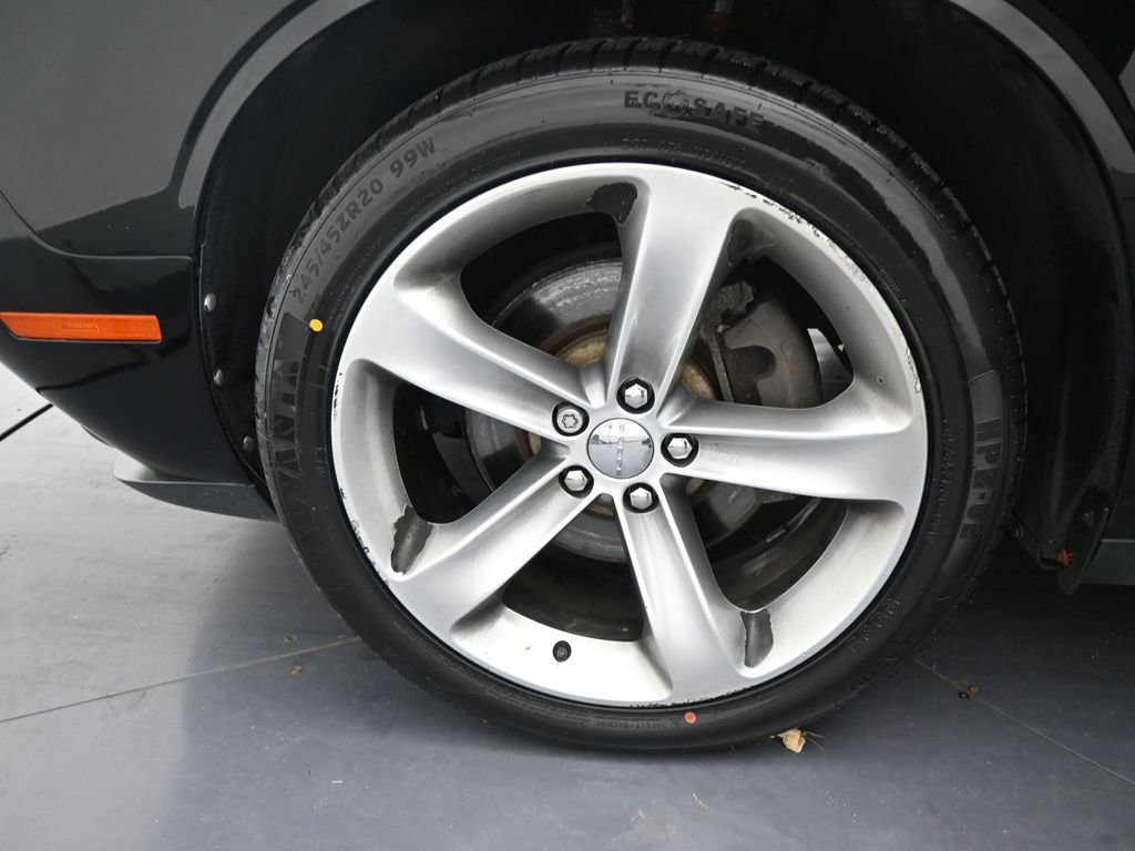 Used 2016 Dodge Challenger R/T RWD image 33
