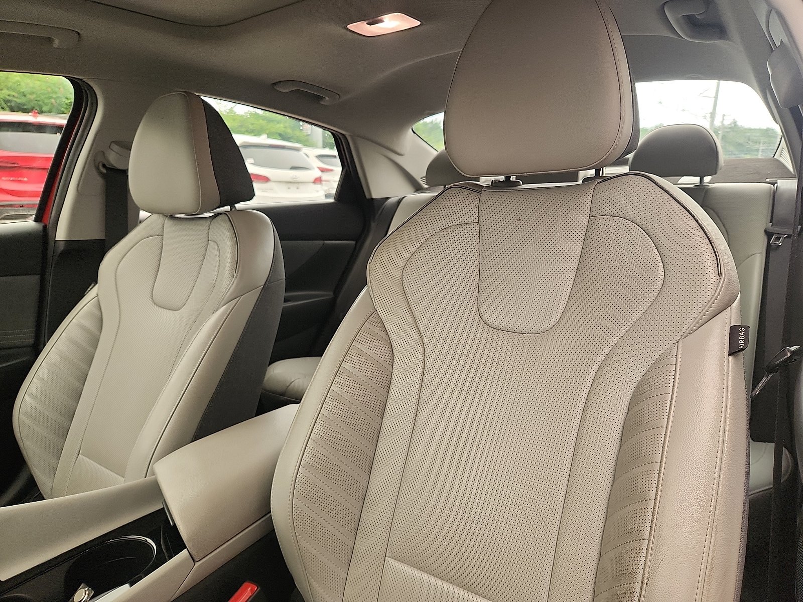 Certified 2023 Hyundai Elantra Limited w/ Cargo Package FWD image 23