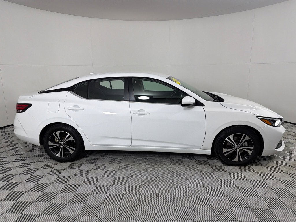 Used 2023 Nissan Sentra SV image 4