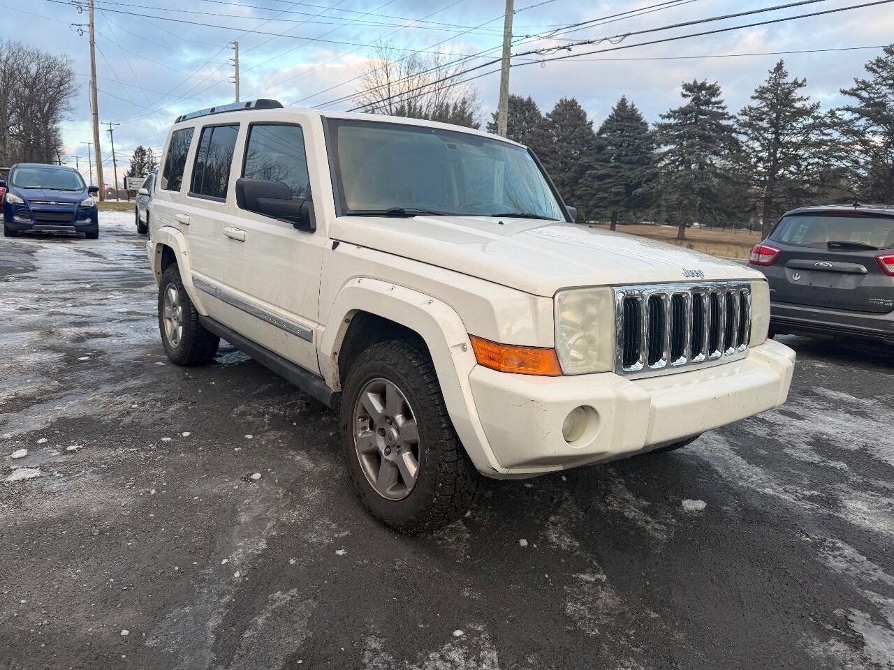 Used 2006 Jeep Commander Limited image 2