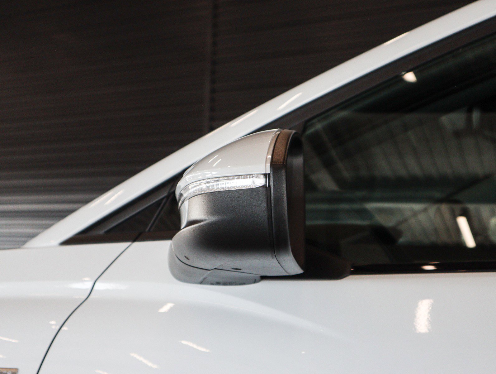 Certified 2024 Audi Q4 e-tron Premium Plus image 31