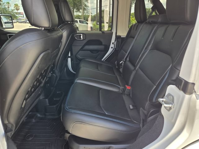 Used 2021 Jeep Wrangler Unlimited Rubicon 4xe AWD/4WD image 8