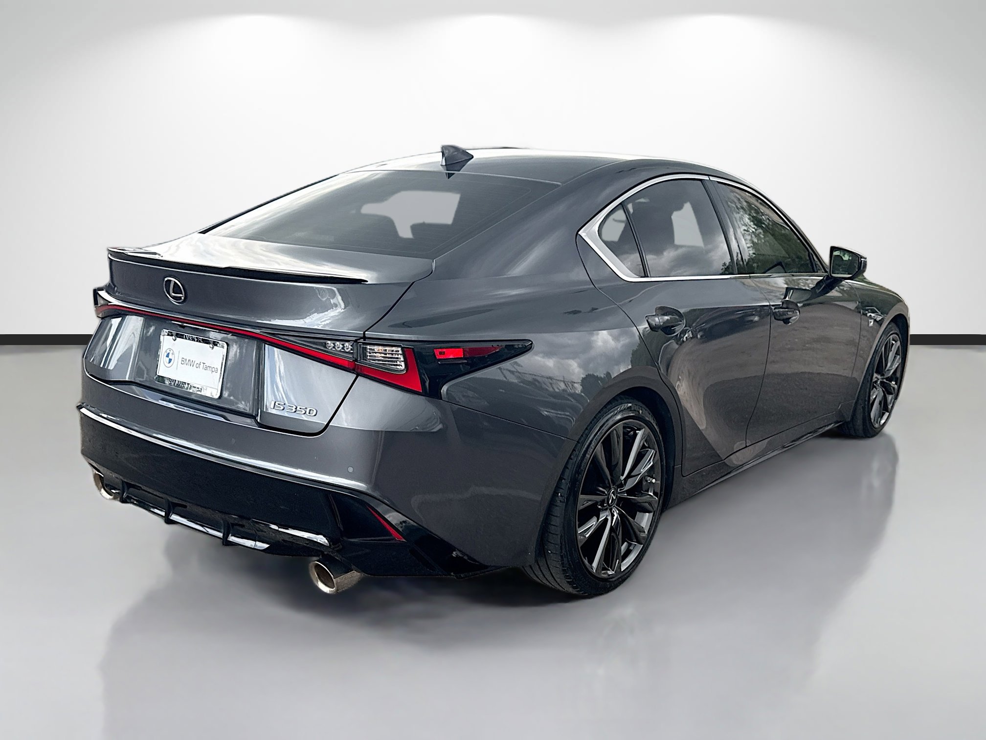 Used 2022 Lexus IS 350 F Sport image 3