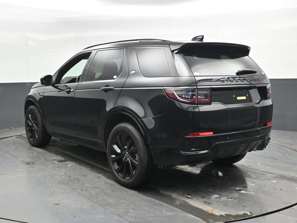 Used 2025 Land Rover Discovery Sport Dynamic SE image 9