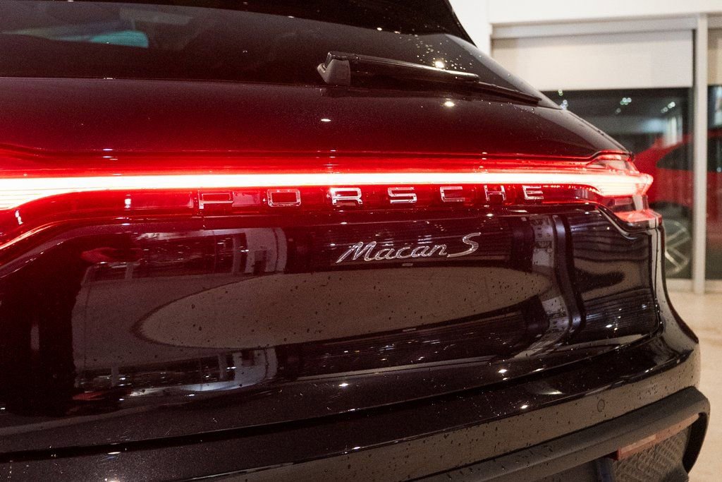 New 2026 Porsche Macan S AWD/4WD image 14