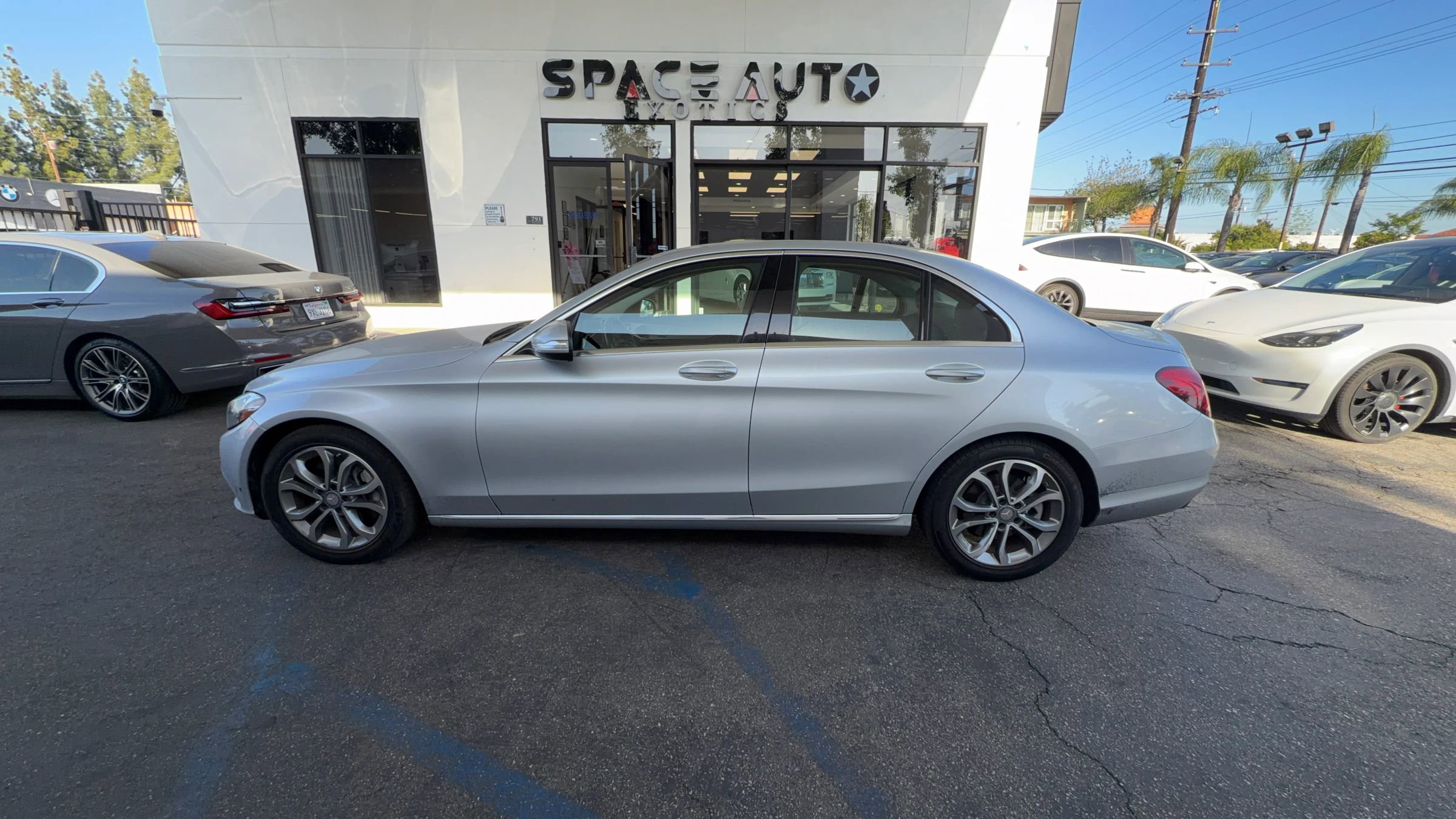 Used 2015 Mercedes-Benz C 300 Sedan image 3