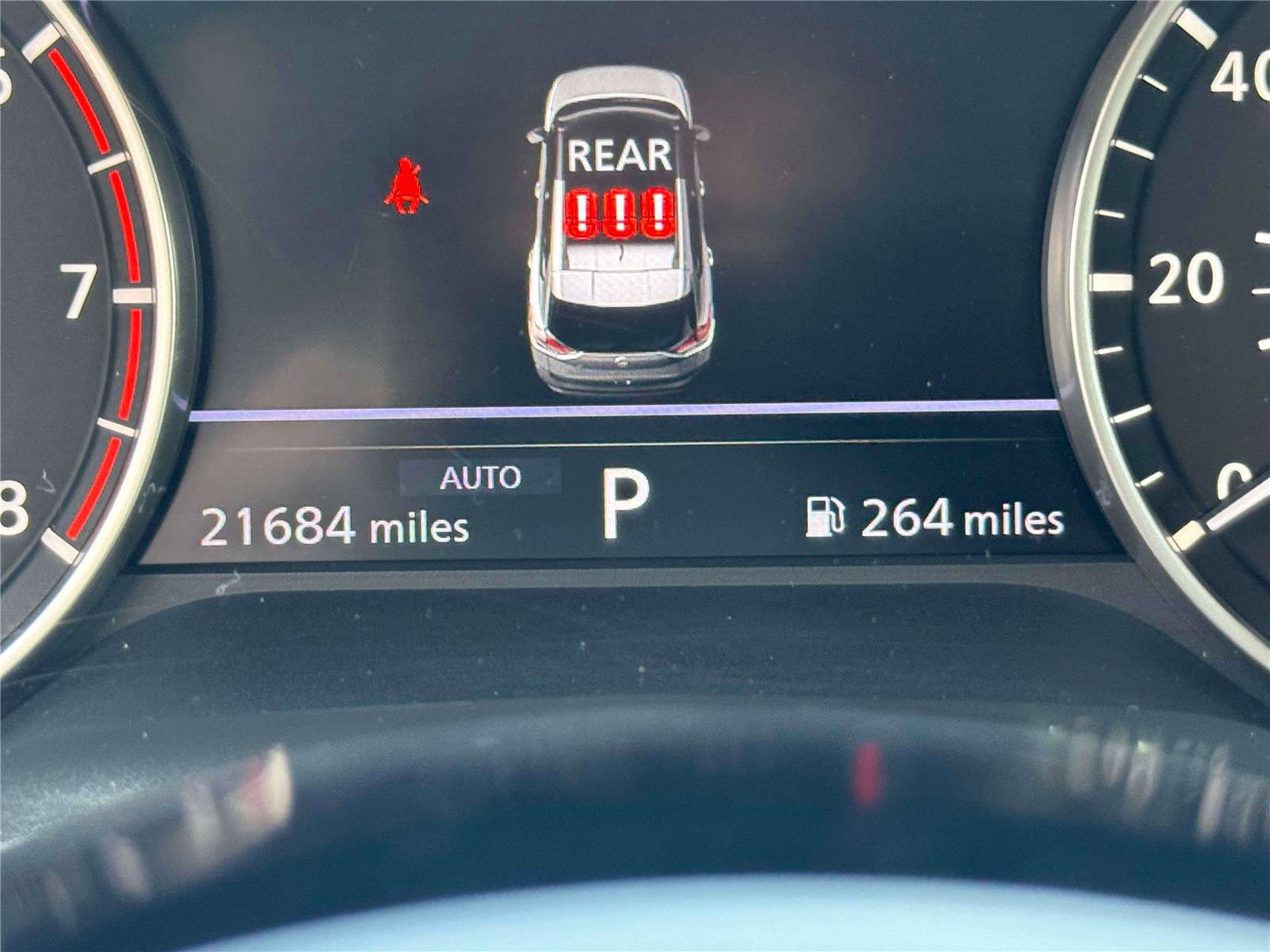 Used 2023 Nissan Rogue SV image 26