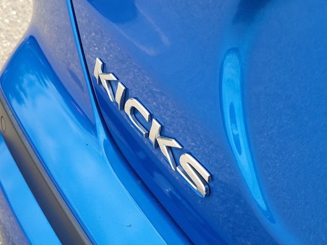 Used 2021 Nissan Kicks S FWD image 6