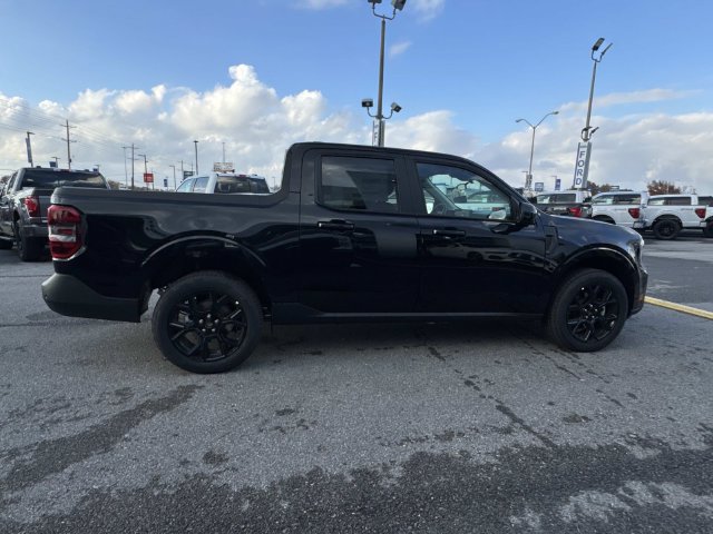 New 2026 Ford Maverick Lariat w/ Black Appearance Package AWD/4WD image 4