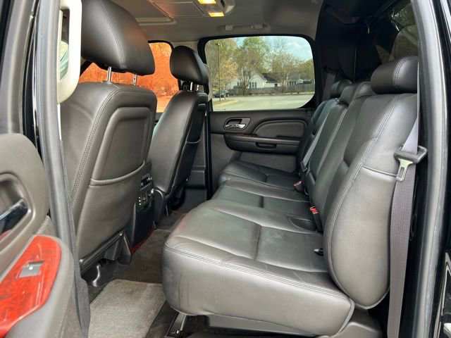 Used 2013 Cadillac Escalade EXT Premium image 15