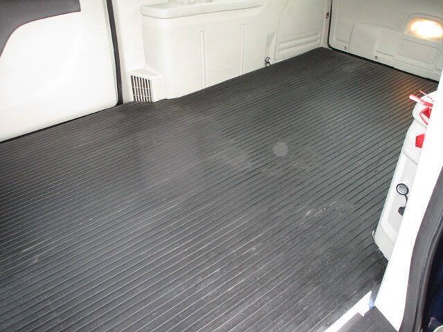 Used 2014 RAM C/V Tradesman FWD image 13