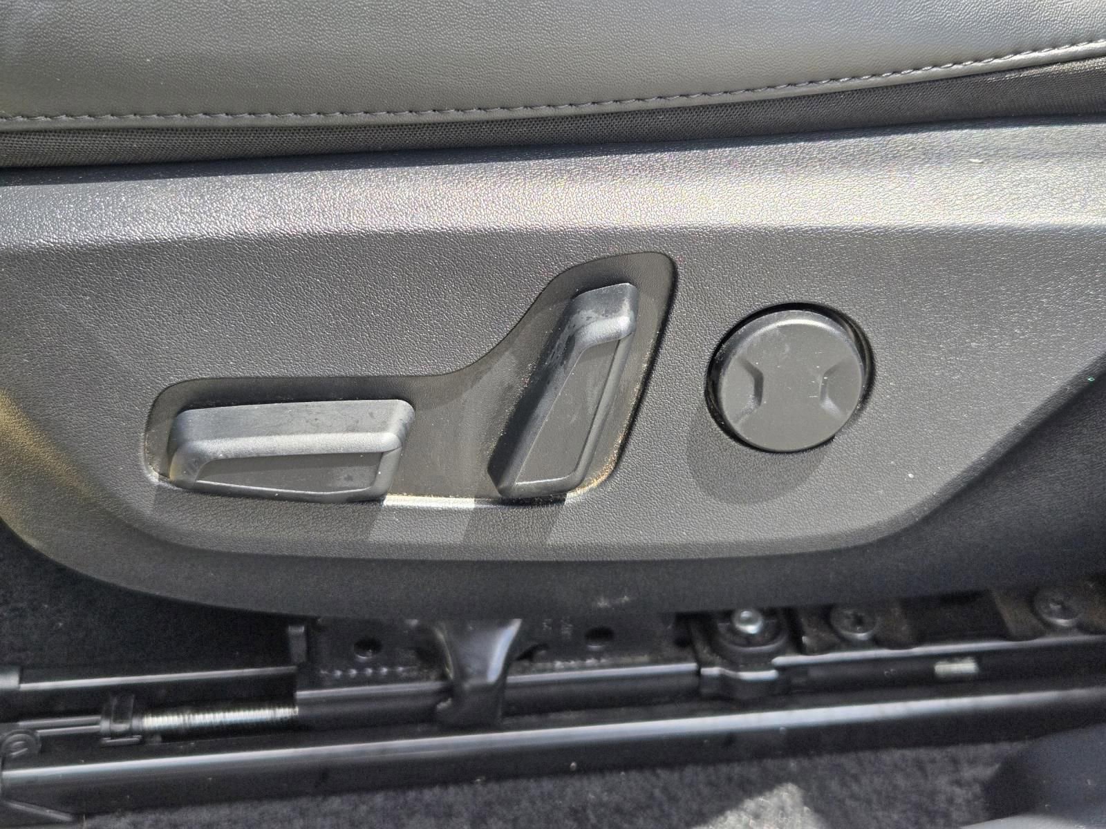 Used 2024 Kia EV6 Light RWD image 26