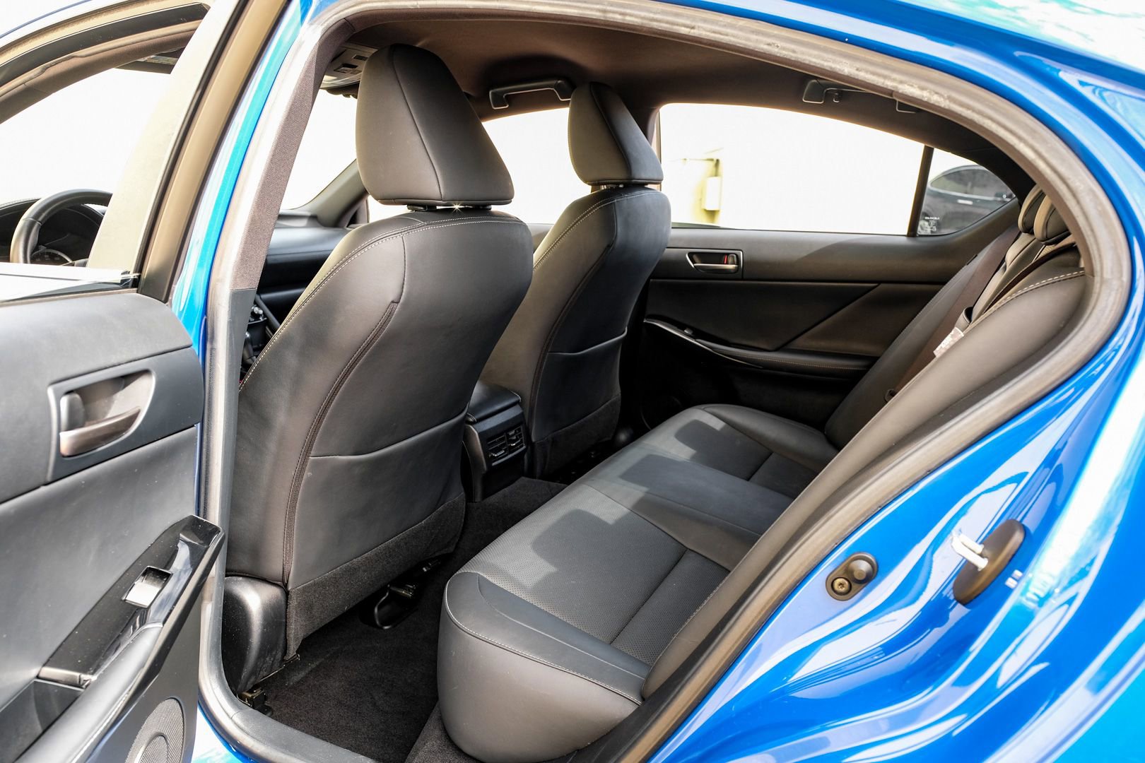 Used 2021 Lexus IS 300 w/ Accessory Package image 35