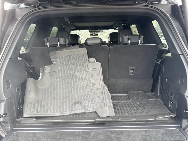 New 2026 Lincoln Navigator Reserve w/ Jet Appearance Package image 12