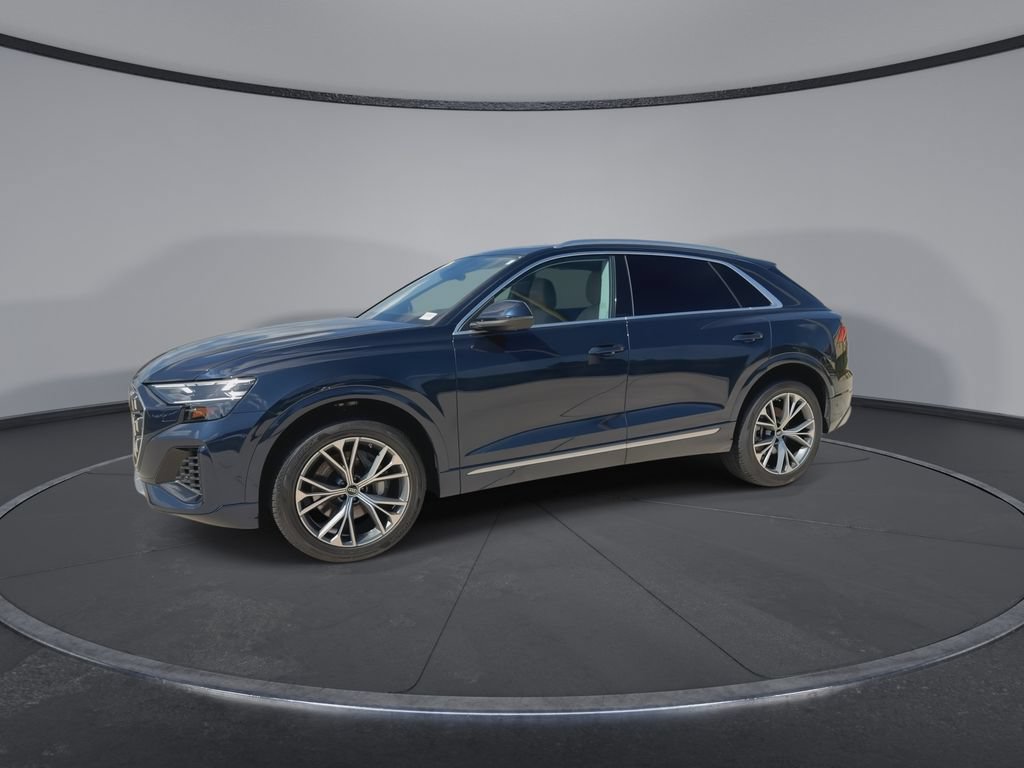 Used 2025 Audi Q8 Premium AWD/4WD image 5