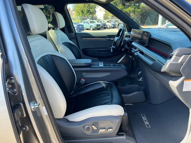 Used 2024 Kia EV9 GT-Line image 13