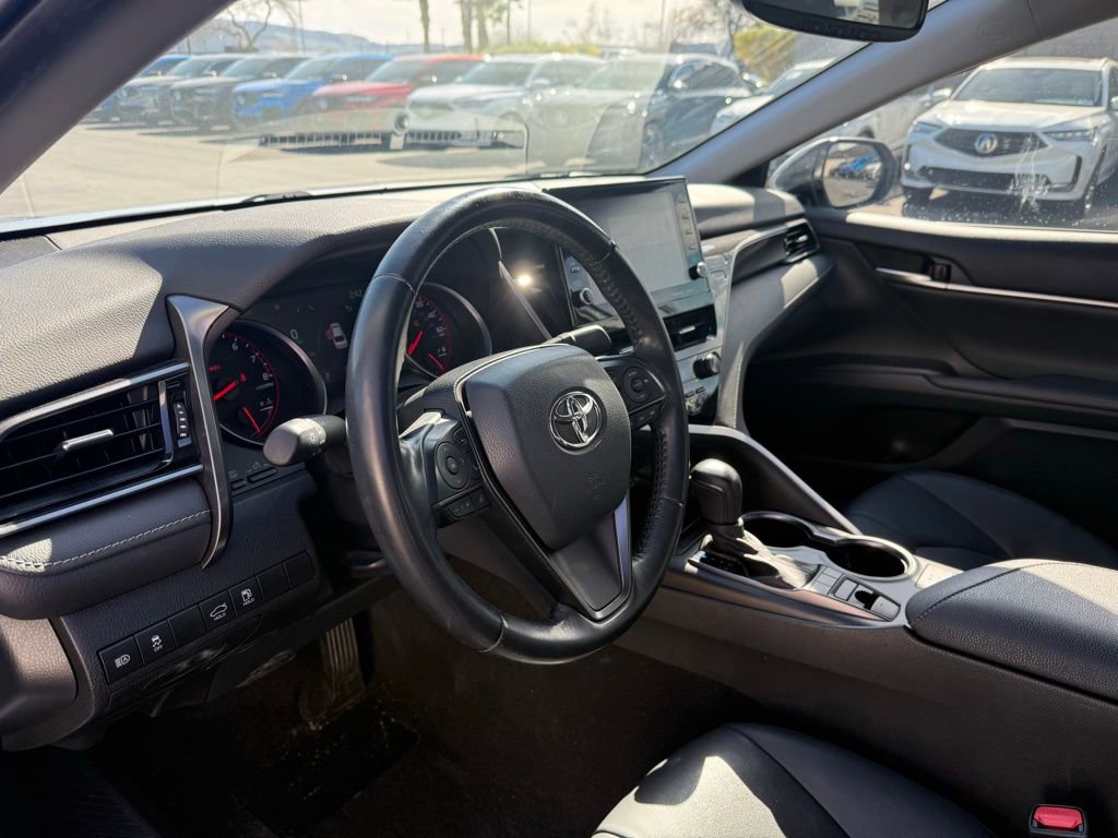 Used 2021 Toyota Camry XSE image 8