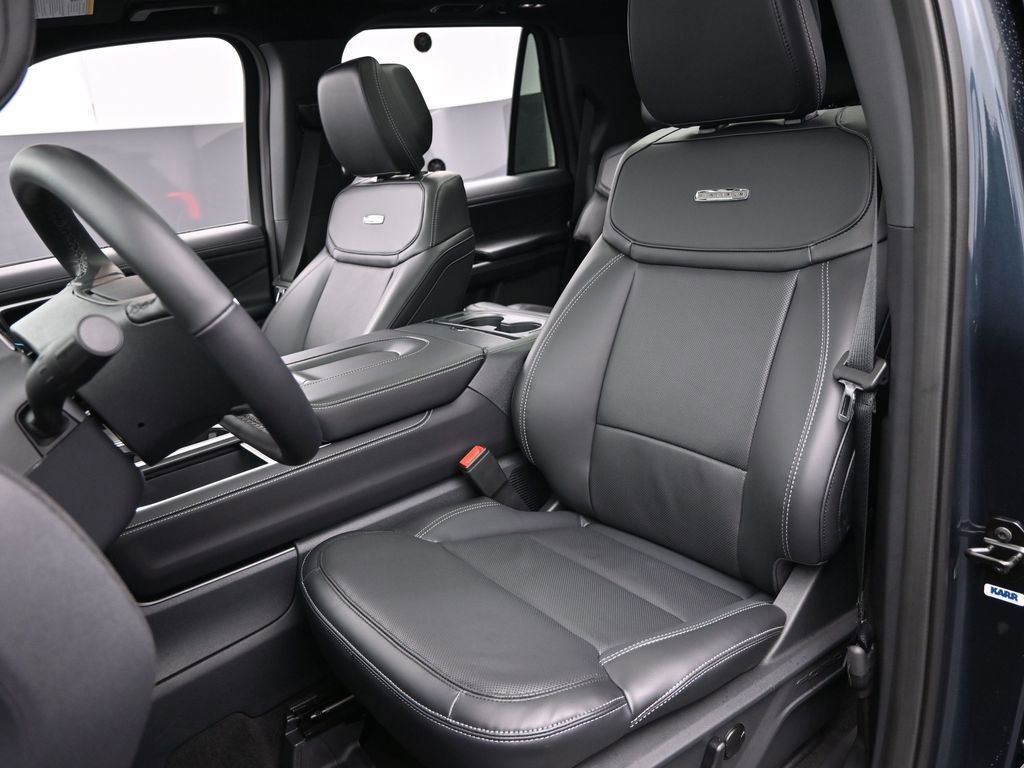 New 2026 Ford Expedition Platinum w/ Stealth Performance Package image 24