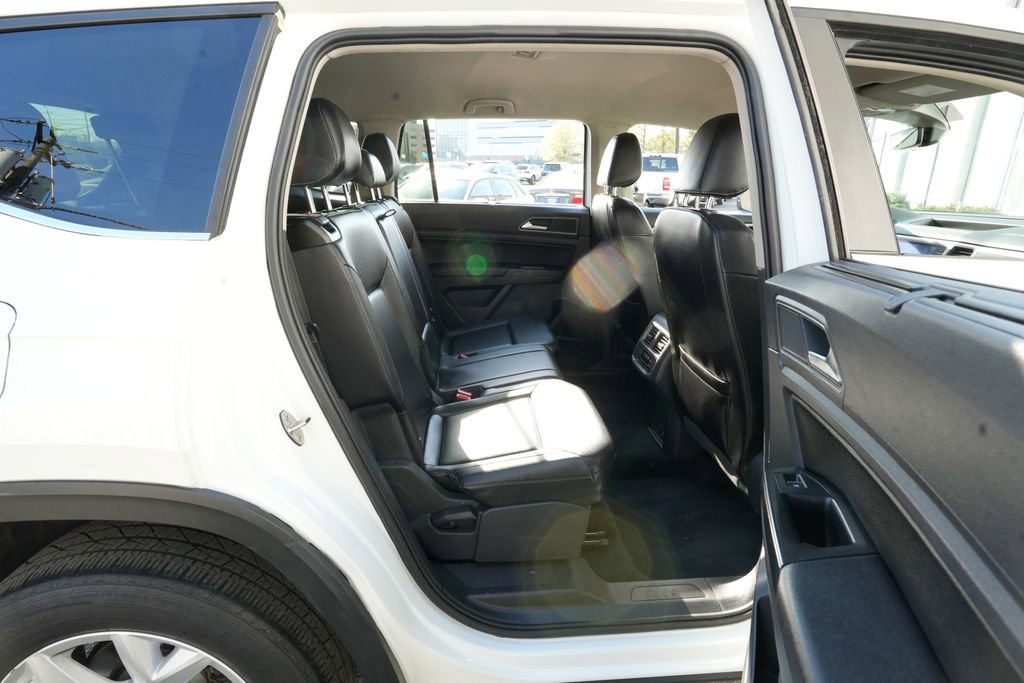 Used 2018 Volkswagen Atlas SE image 38