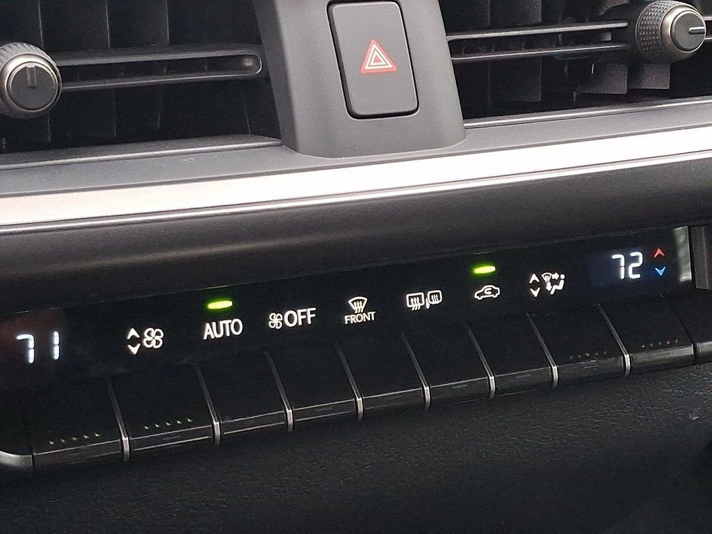 Used 2024 Lexus UX 250h AWD w/ Premium Package image 18