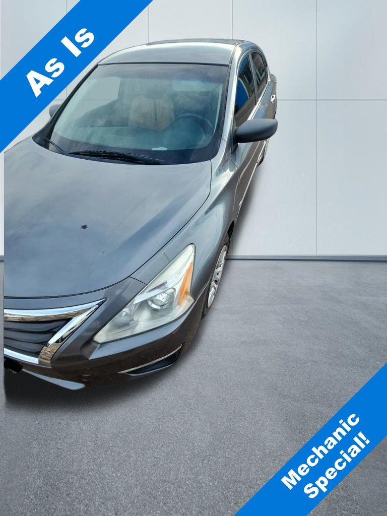 Used 2014 Nissan Altima 2.5 S w/ Display Audio Package FWD image 2
