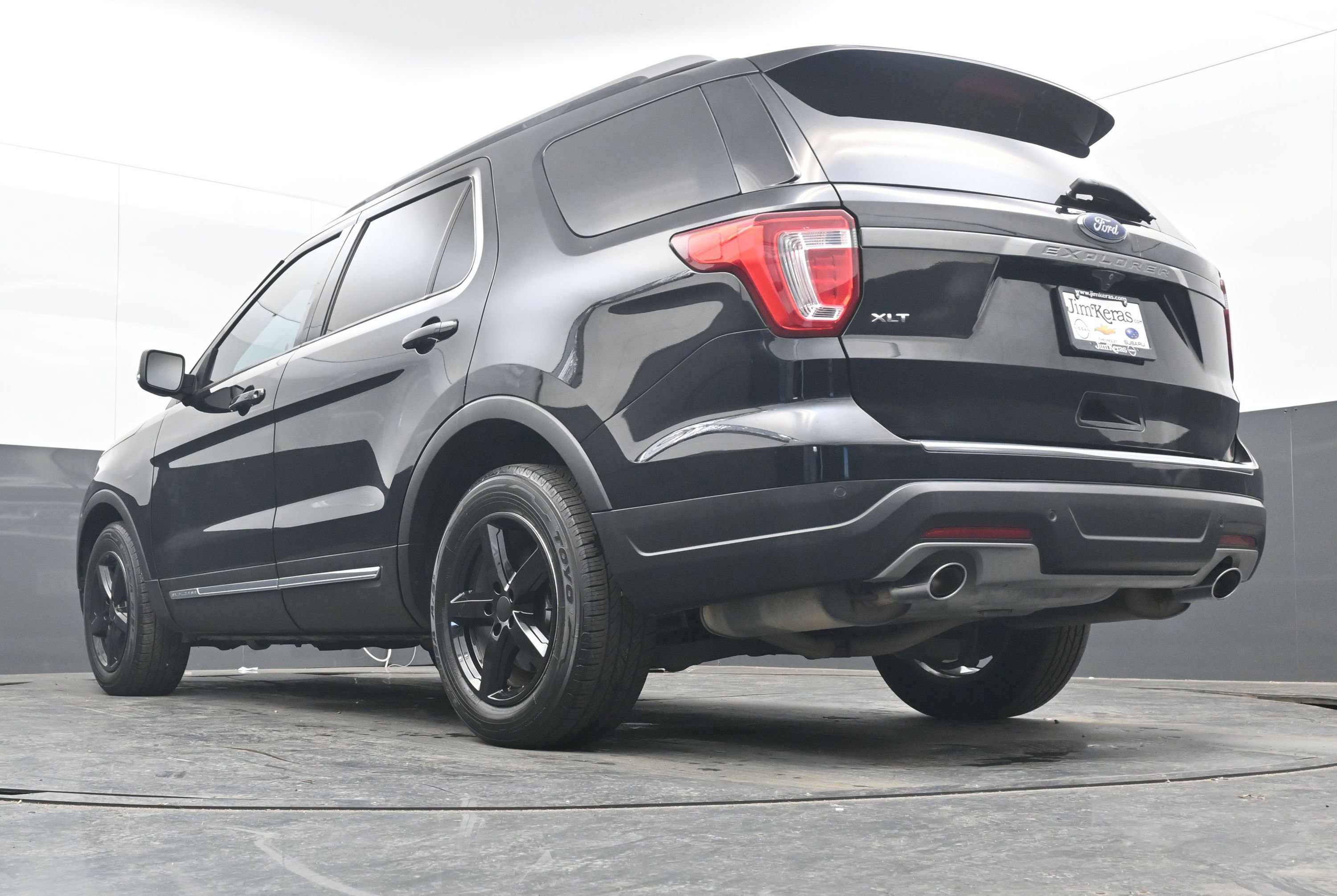 Used 2018 Ford Explorer XLT w/ Equipment Group 201A image 26