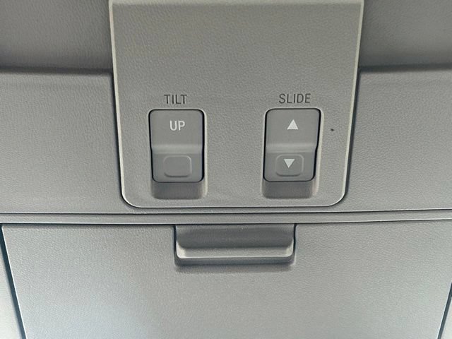 Used 2019 Toyota Tundra Platinum AWD/4WD image 72