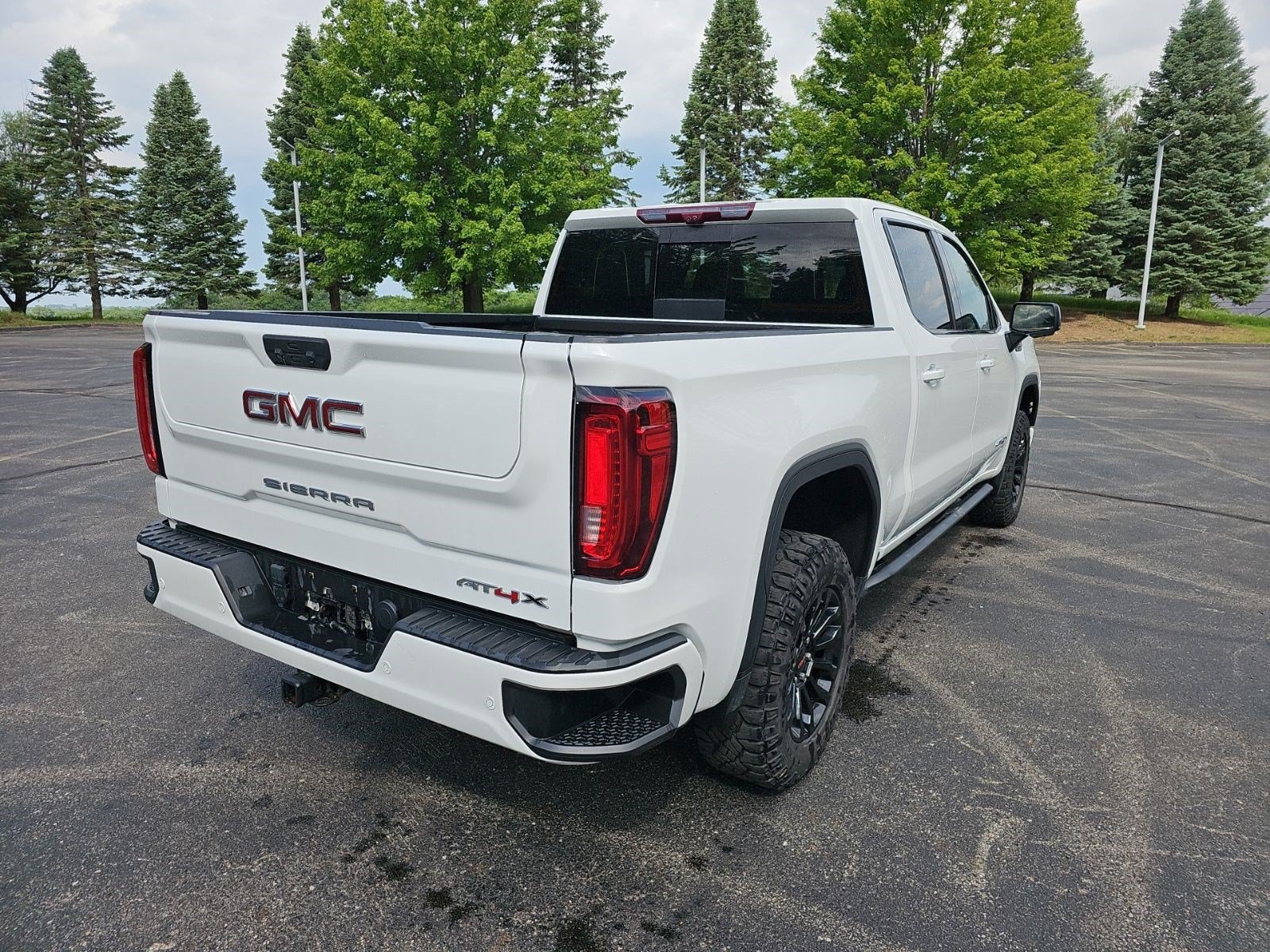 Used 2022 GMC Sierra 1500 AT4X AWD/4WD image 6