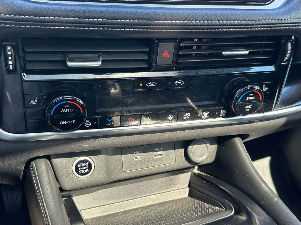 Used 2023 Nissan Rogue SL w/ SL Premium Package AWD/4WD image 28