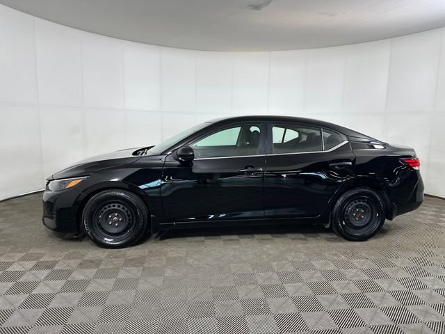 Used 2024 Nissan Sentra S image 6