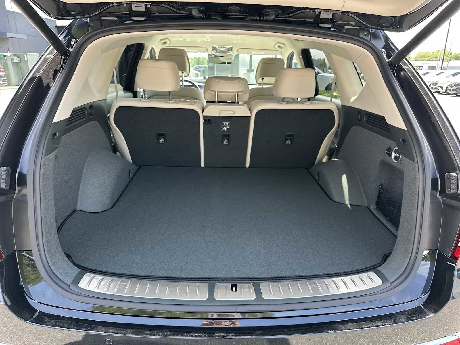 New 2026 Genesis GV80 2.5T RWD image 23