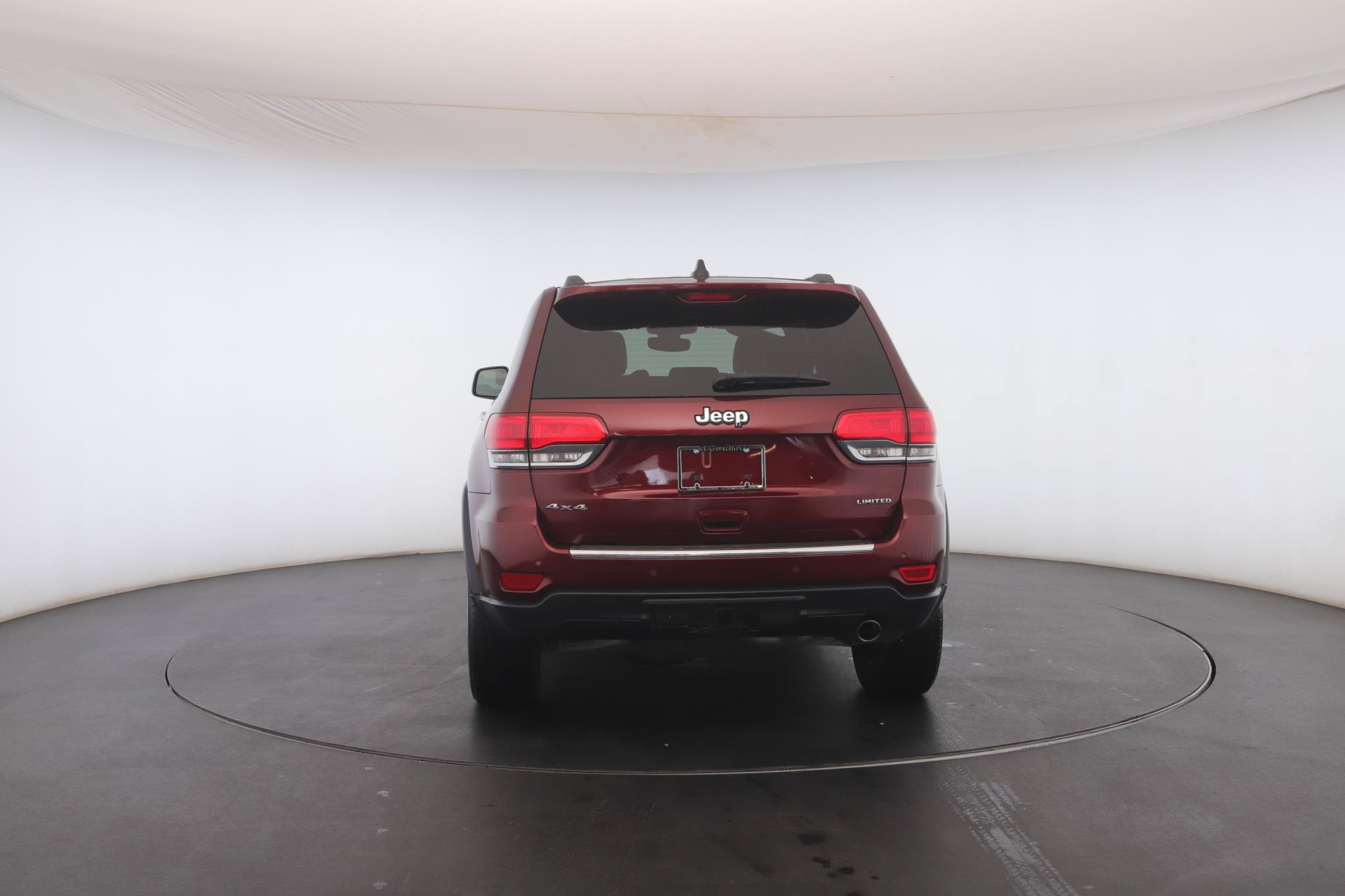Used 2018 Jeep Grand Cherokee Limited AWD/4WD image 22