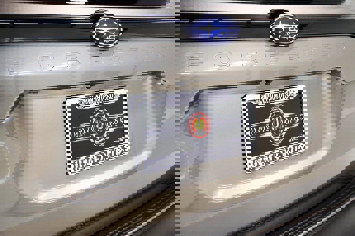 Used 2025 Subaru Forester Touring image 12