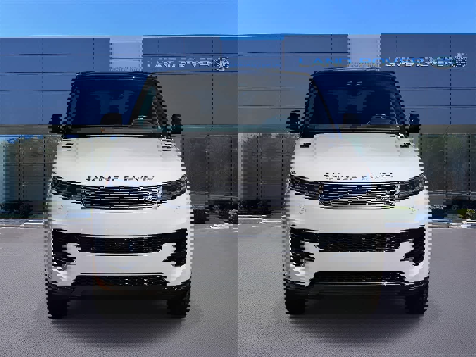 Certified 2025 Land Rover Range Rover Sport SE image 2