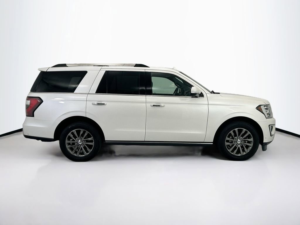 Used 2019 Ford Expedition Limited w/ Equipment Group 301A AWD/4WD image 4
