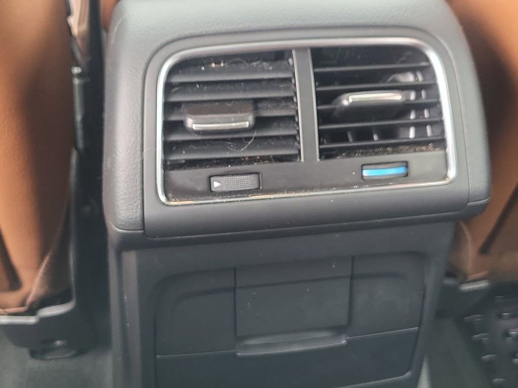 Used 2012 Audi Q5 3.2 Premium Plus image 27