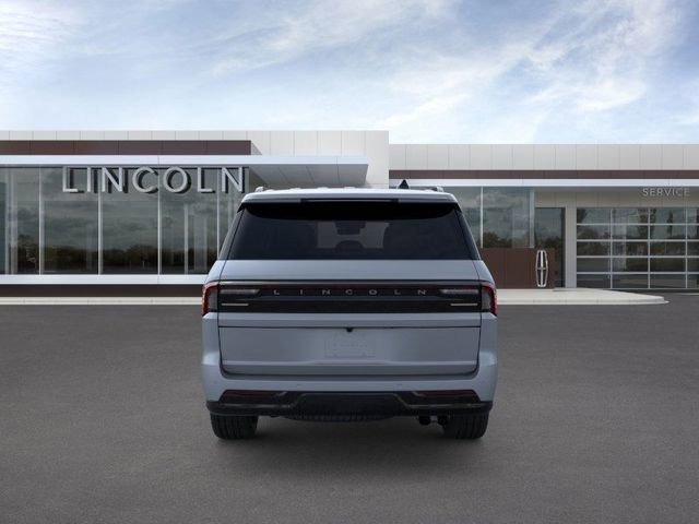 New 2025 Lincoln Navigator Reserve w/ Jet Appearance Package image 5